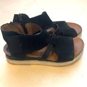 Miz Mooz Sandals Wedge Platform 39 or 8.5